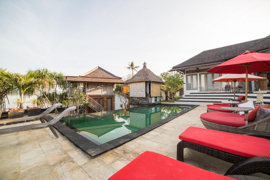 Jennys Place Hotel Nusa Lembongan  Exterior photo